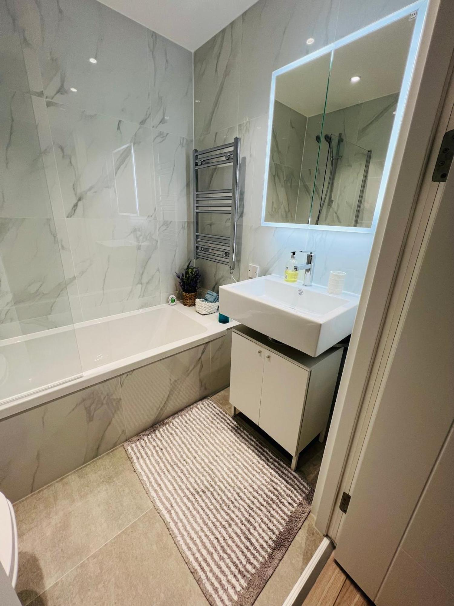 Stunning New Penthouse Apartment Southend-on-Sea Eksteriør billede